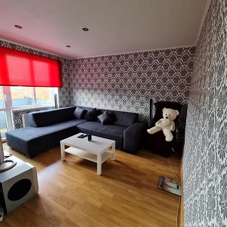 Vienibas Apartment